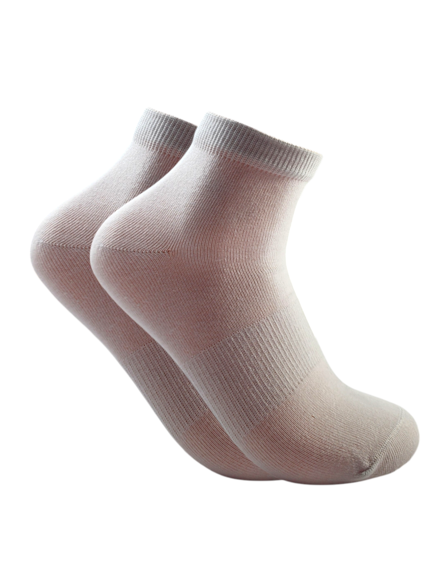 A Pack Of Short Socks Plain White, 3 Pieces For Women&Kids