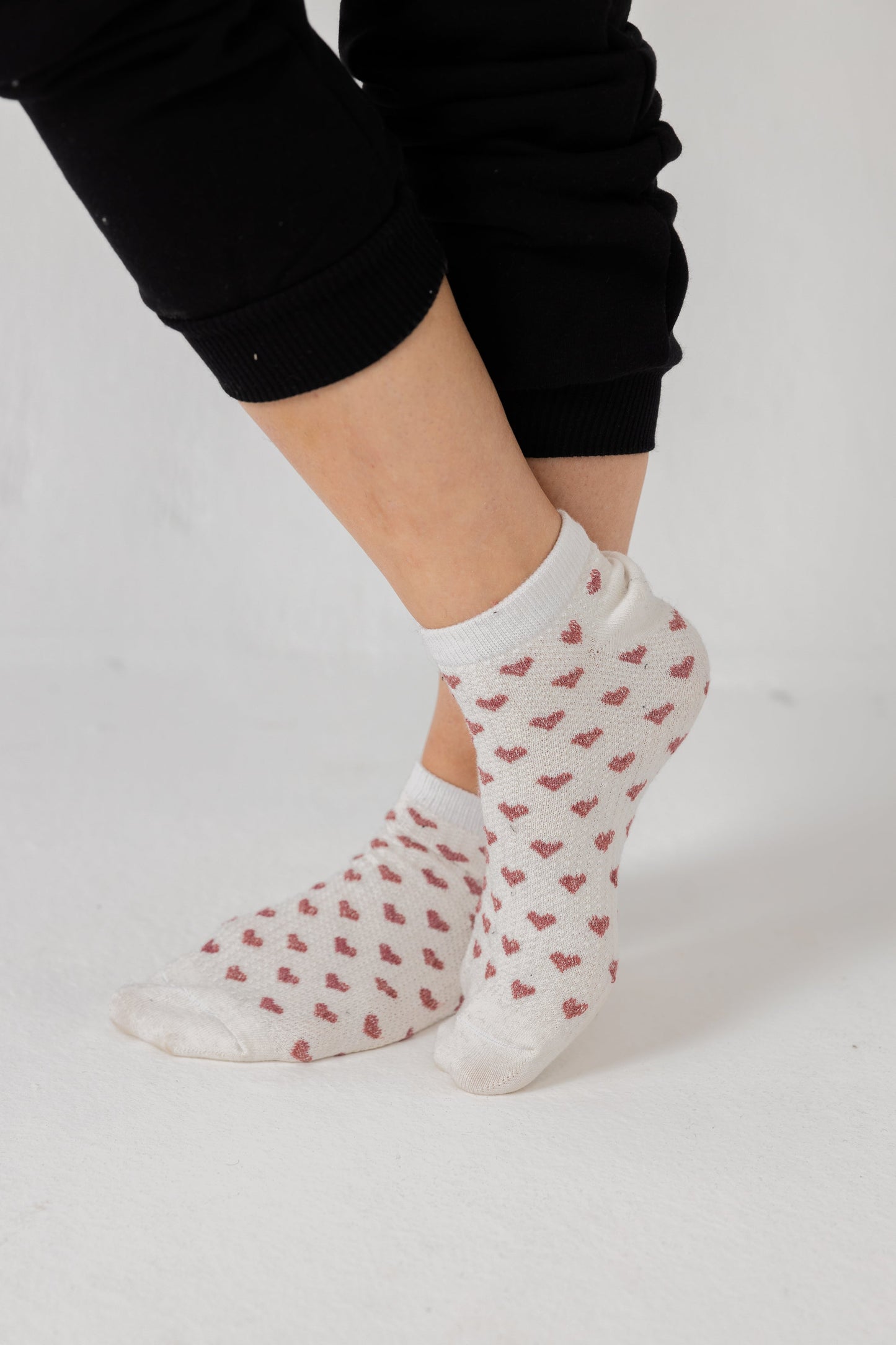 A Pack Of Ankle Socks Printed White, 3 Pieces For Women&Kids