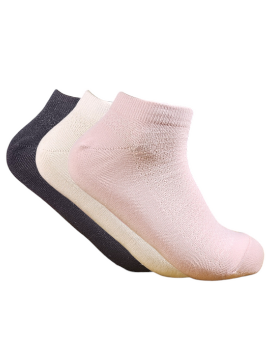 A Pack Of Ankle Socks Patterned Multicolor, 3 Pieces For Women&Kids