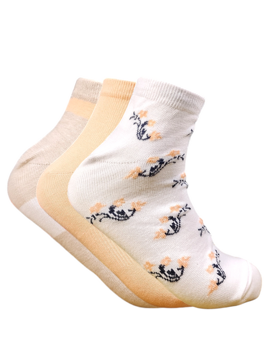 A Pack Of 3 Pieces Printed Short Socks Multicolor