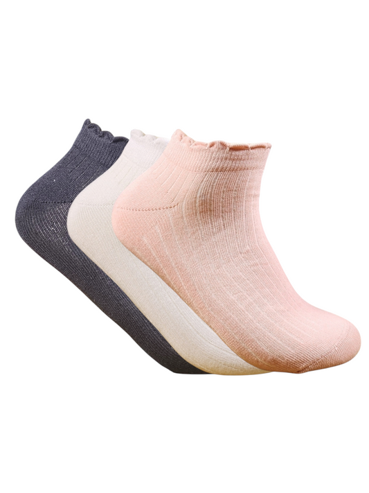 A Pack Of 3 Pieces Ankle Plain Socks Multicolor